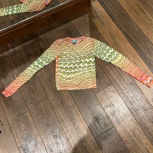 O-MIGHTY The Warp Mesh Top In Gradient